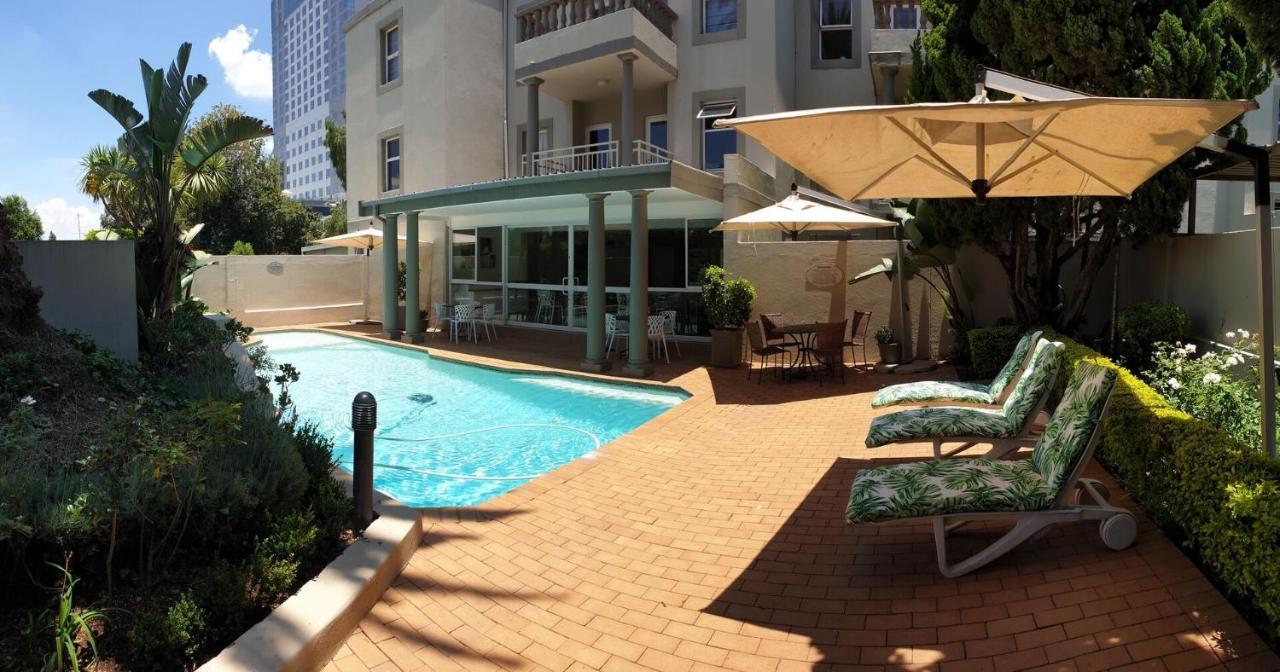 Villa Via Executive Suites With Power Back-Up Johannesburg Exterior foto